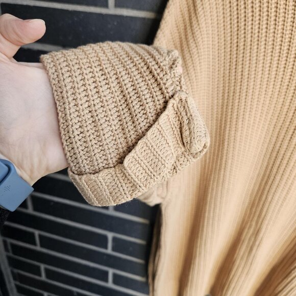 American Eagle Women's Beige Tan Oversized Fit Long Chunky Knit Sweater Size S - Picture 5 of 16